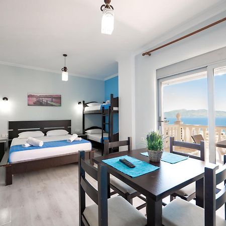 Keos Hotel Sarandë Exterior foto