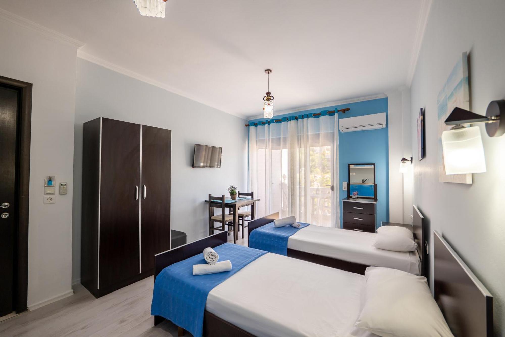 Keos Hotel Sarandë Exterior foto