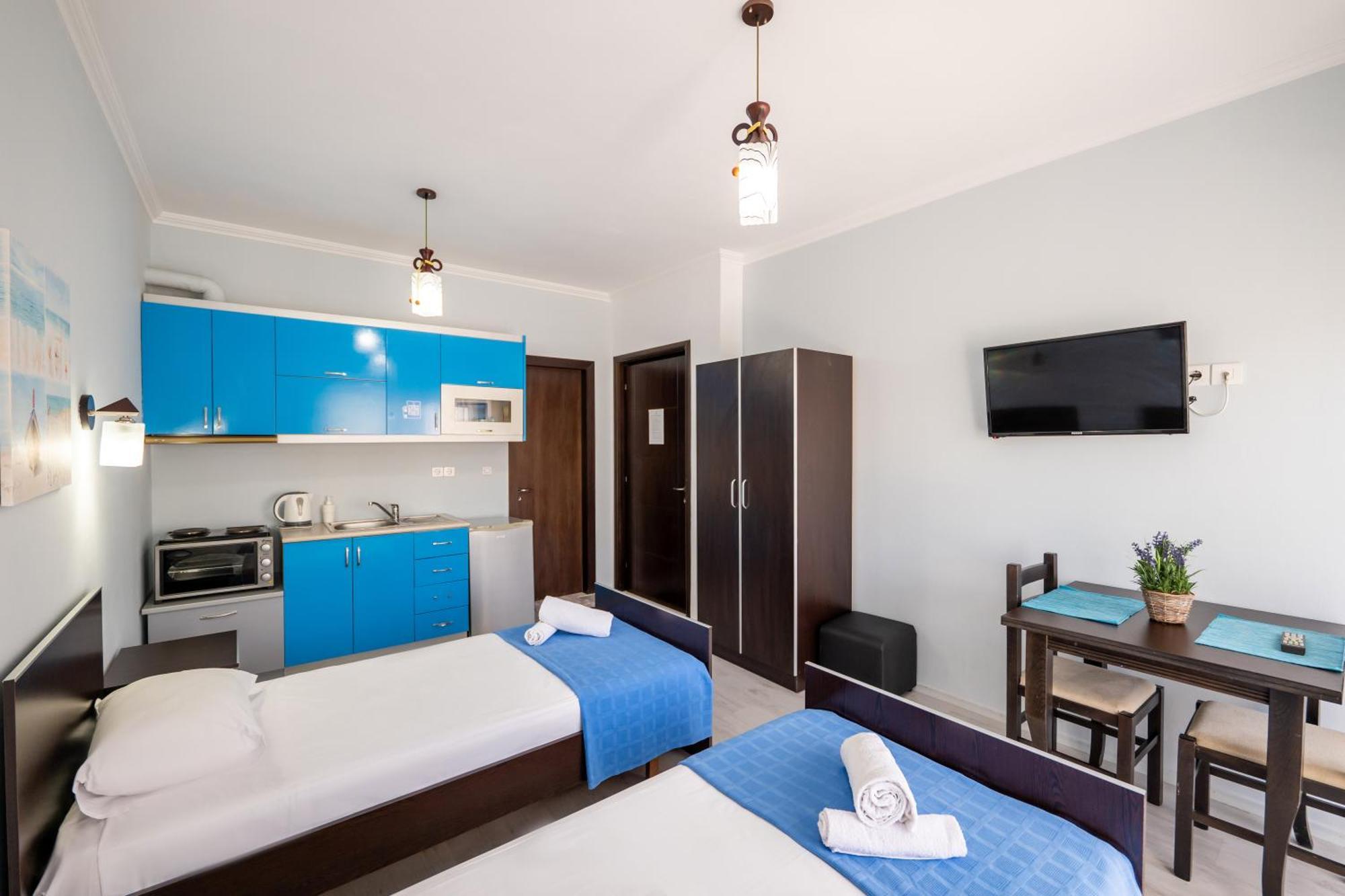 Keos Hotel Sarandë Exterior foto